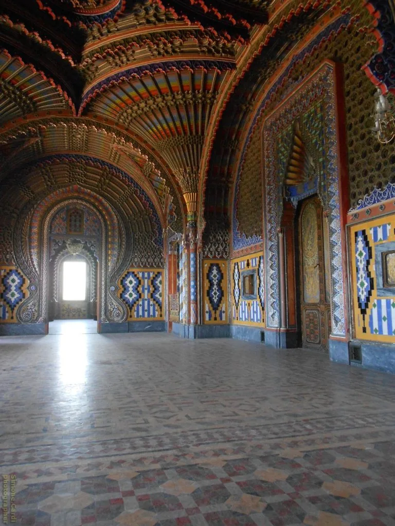 Castello di Sammezzano Sala dei Pavoni