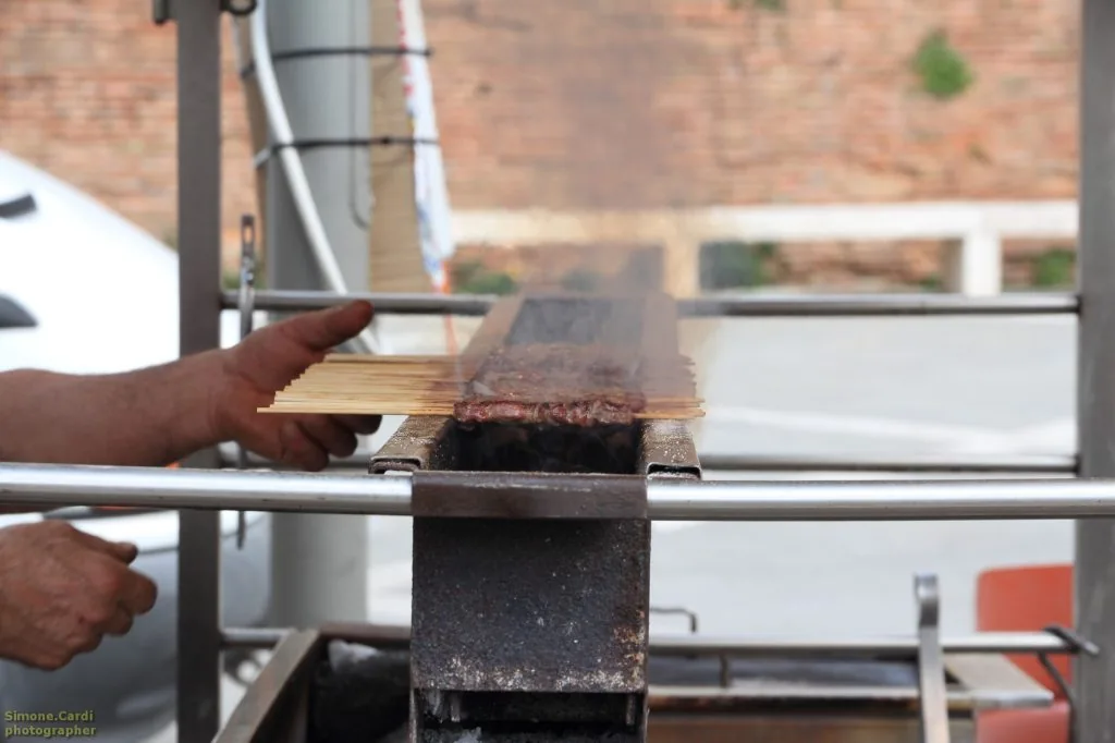Streetfood Village Castelfiorentino gli arrosticini