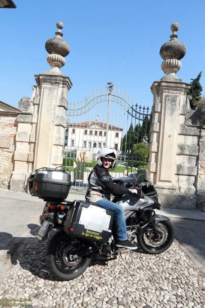 Simone Beeontour e VStrom Vicenza Villa Ai Nani