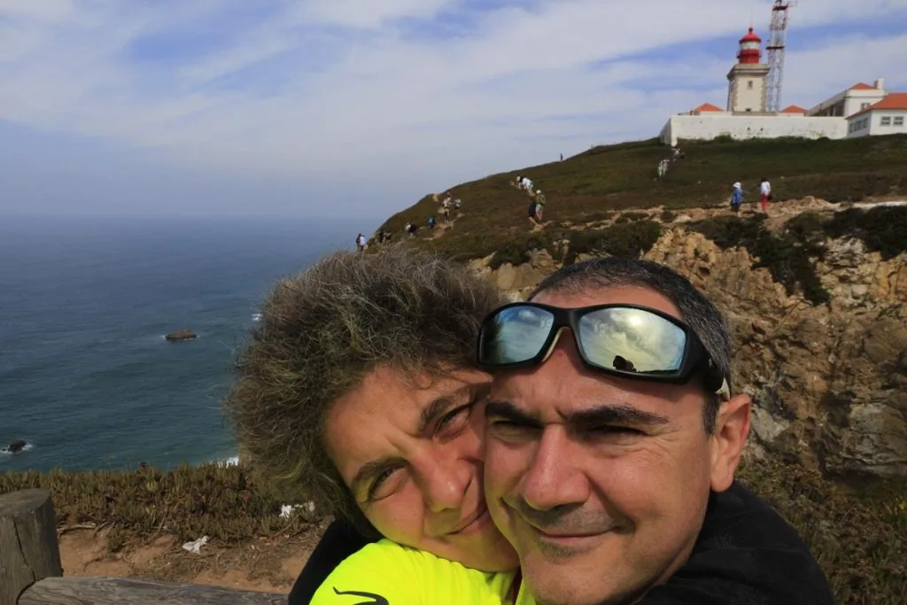 Rebecca e Simone Beoontour, faro di Cabo da Roca, Portogallo