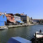 Aveiro, Portogallo: canale con casette colorate