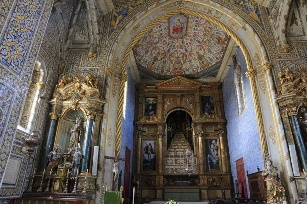 Università di Coimbra Capela de Sao Miguel, cappella di San Michele interno organo