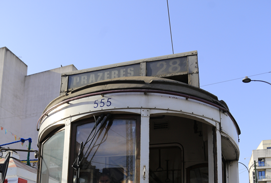 lisbona tram 28 particolare