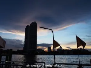 Thailandia, Bangkok: tramonto sul fiume