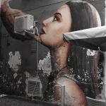 Volto di donna di profilo, street art a Napoli